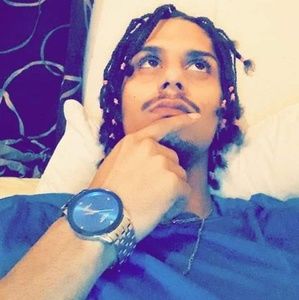 Meet your Posher, Desmond